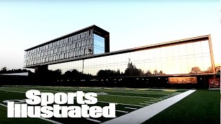 Inside Oregons Football Performance Center  Sports Illustrated [upl. by Domenech]